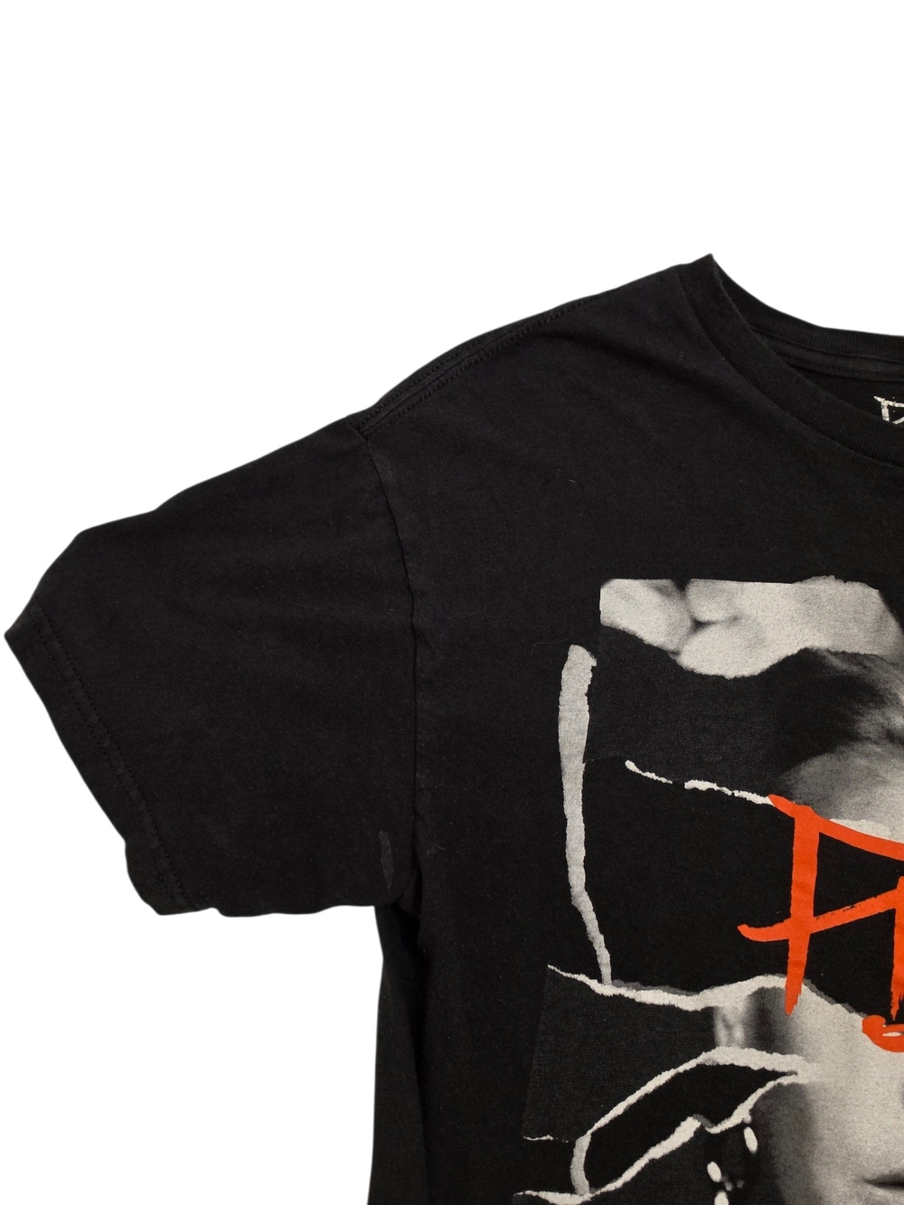 P!nk Beautiful Trauma World Tour T-Shirt - Picture 4 of 5